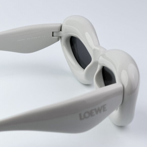 Loewe Women BRAND NEW Sunglasses LW40097I 20A Light Grey Smoke Cat Eye - Picture 9 of 10